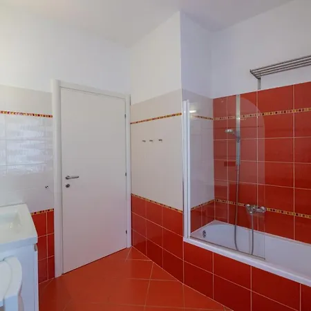 Casa Acqua *